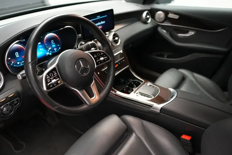 Mercedes-Benz GLC 300 (Clasa GLC) din 2021 cu 115.000 km - oferta MER196561 - foto 12
