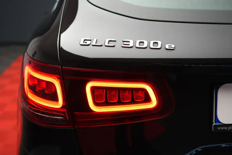 Mercedes-Benz GLC 300 (Clasa GLC) din 2021 cu 115.000 km - oferta MER196561 - foto 27