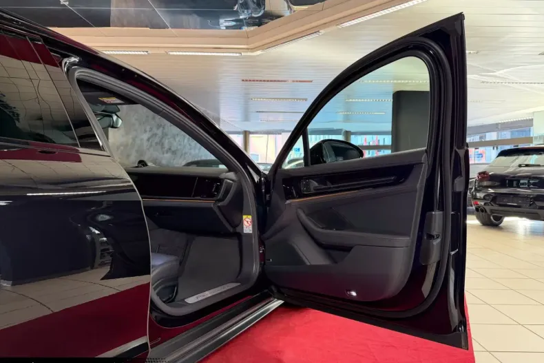 Porsche Panamera din 2024 cu 39.000 km - oferta POR196565 - foto 30