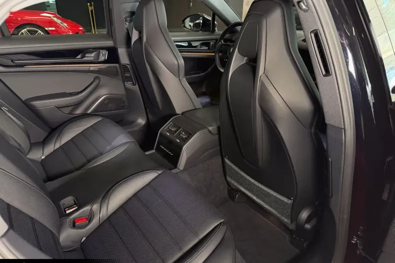 Porsche Panamera din 2024 cu 39.000 km - oferta POR196565 - foto 34