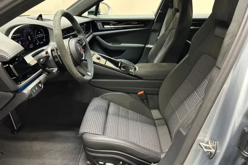 Porsche Panamera din 2024 cu 13.000 km - oferta POR196566 - foto 14