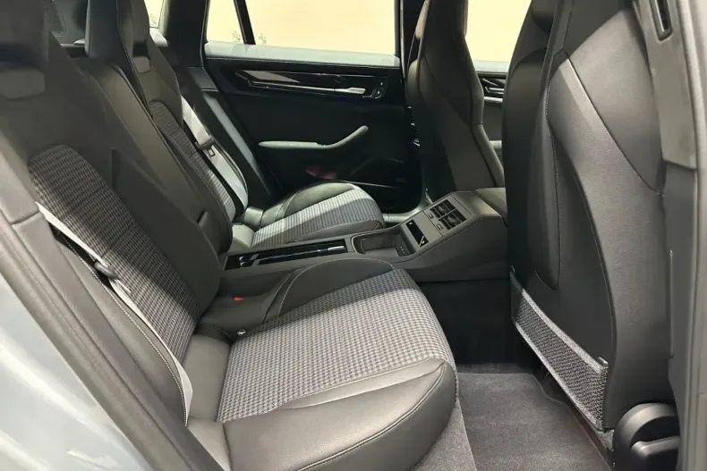 Porsche Panamera din 2024 cu 13.000 km - oferta POR196566 - foto 21