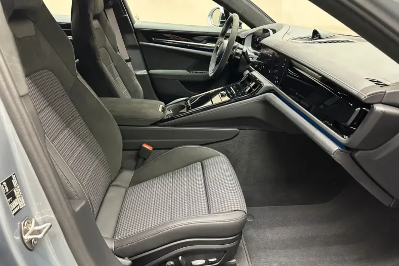 Porsche Panamera din 2024 cu 13.000 km - oferta POR196566 - foto 25