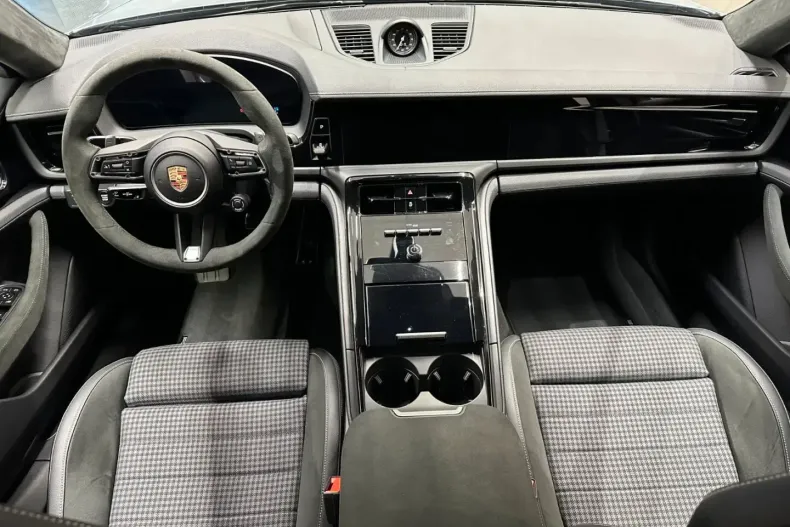 Porsche Panamera din 2024 cu 13.000 km - oferta POR196566 - foto 27