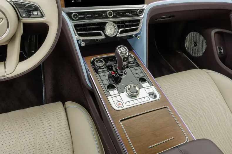 Bentley Flying Spur din 2023 cu 18.500 km - oferta BEN196570 - foto 12
