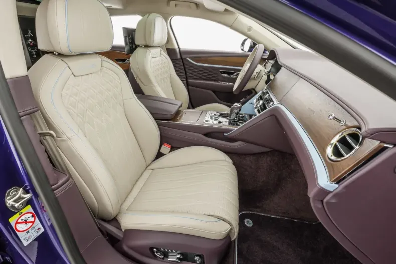 Bentley Flying Spur din 2023 cu 18.500 km - oferta BEN196570 - foto 19