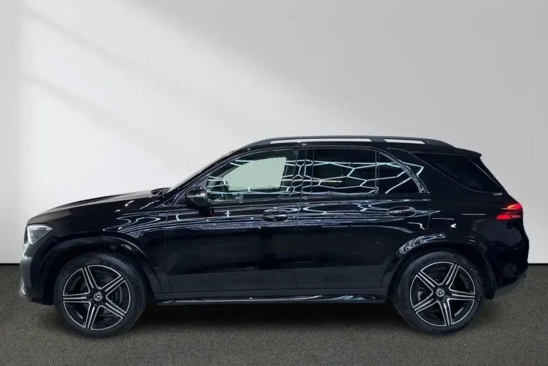 Mercedes-Benz GLE 300 (Clasa GLE) din 2025 cu 18.160 km - oferta MER196571 - foto 4