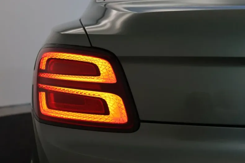 Bentley Flying Spur din 2025 cu 18.771 km - oferta BEN196572 - foto 24