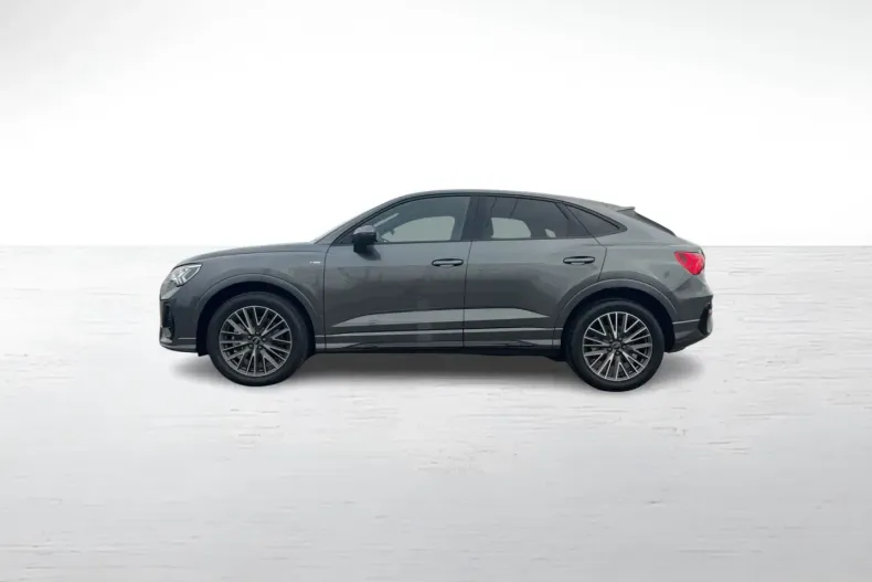 Audi Q3 din 2025 cu 1.387 km - oferta AUD196576 - foto 3