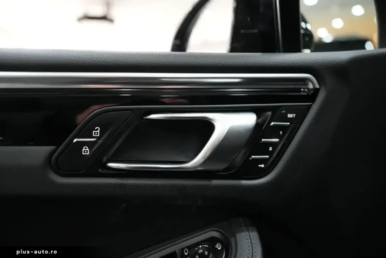 Porsche Macan din 2023 cu 38.348 km - oferta POR196578 - foto 24