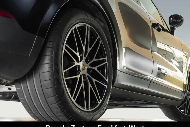 Porsche Cayenne din 2024 cu 25.700 km - oferta POR196580 - foto 7