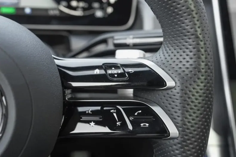 Mercedes-Benz GLC 400 (Clasa GLC) din 2025 cu 26.100 km - oferta MER196581 - foto 11