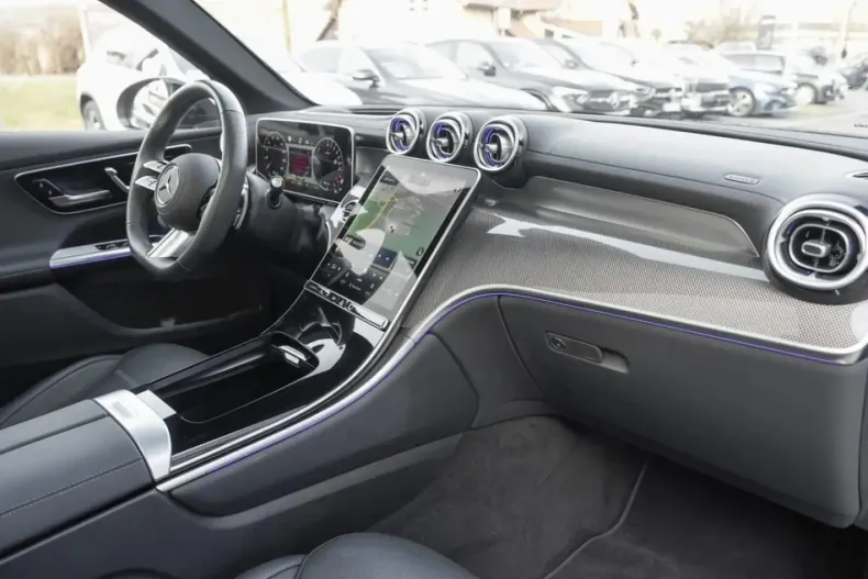 Mercedes-Benz GLC 400 (Clasa GLC) din 2025 cu 26.100 km - oferta MER196581 - foto 17