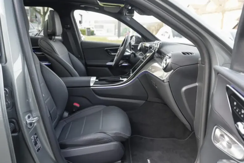 Mercedes-Benz GLC 400 (Clasa GLC) din 2025 cu 26.100 km - oferta MER196581 - foto 18