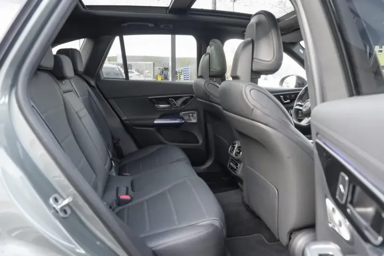 Mercedes-Benz GLC 400 (Clasa GLC) din 2025 cu 26.100 km - oferta MER196581 - foto 19