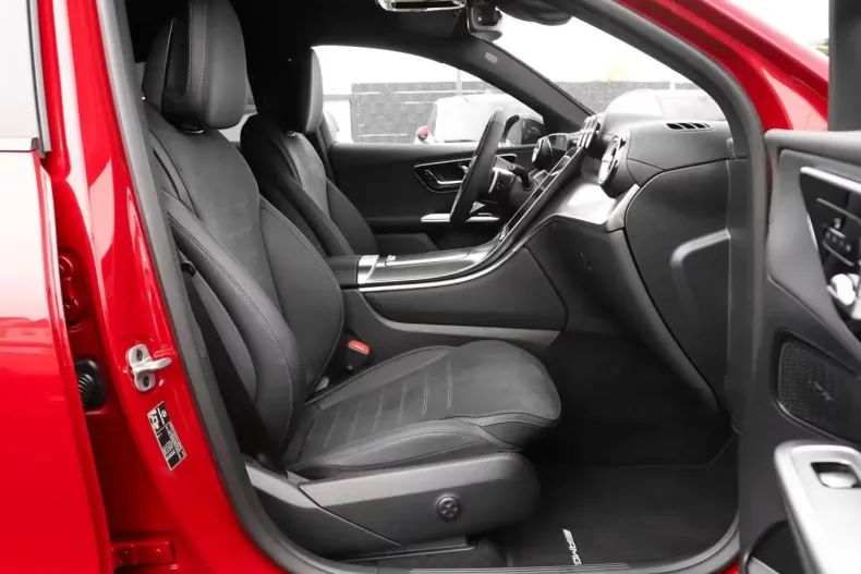 Mercedes-Benz GLC 220 (Clasa GLC) din 2025 cu 15.000 km - oferta MER196582 - foto 10