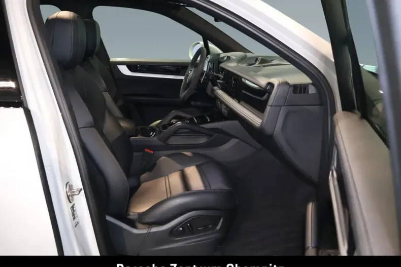 Porsche Cayenne din 2024 cu 22.400 km - oferta POR196583 - foto 13