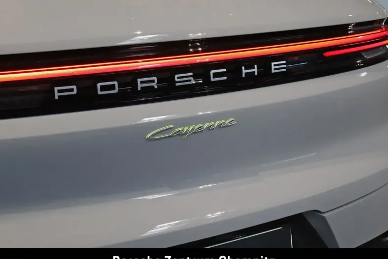 Porsche Cayenne din 2024 cu 22.400 km - oferta POR196583 - foto 35