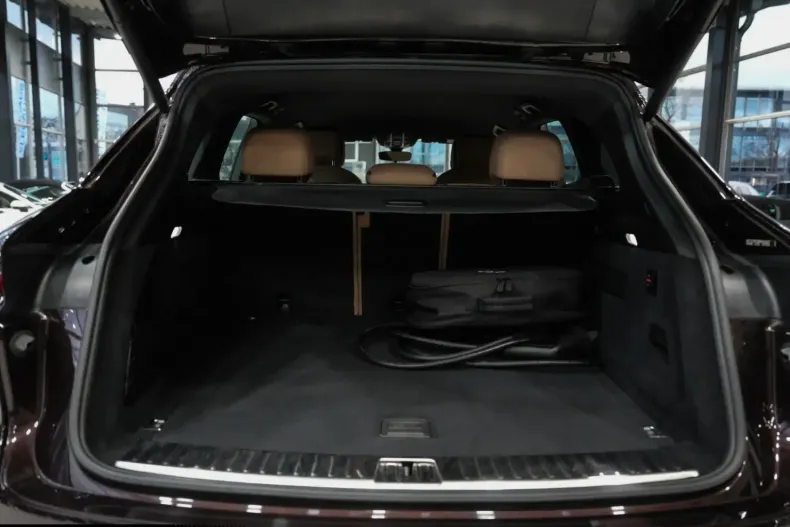 Porsche Cayenne din 2021 cu 69.952 km - oferta POR196587 - foto 24