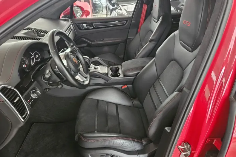 Porsche Cayenne din 2022 cu 65.000 km - oferta POR196588 - foto 10