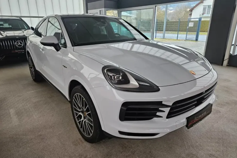 Porsche Cayenne din 2022 cu 83.000 km - oferta POR196589 - foto 4