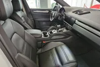 Porsche Cayenne din 2022 cu 83.000 km - oferta POR196589 - foto 12