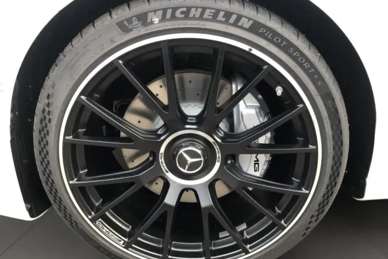 Mercedes-Benz E 53 AMG (Clasa E) din 2025 cu 5.800 km - oferta MER196591 - foto 14