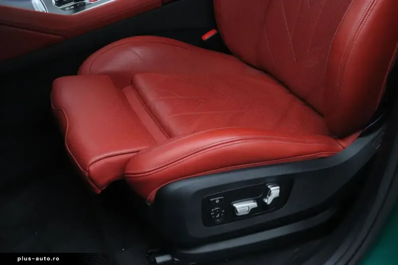 BMW XM (Seria X) din 2025 cu 23.088 km - oferta BMW196592 - foto 11