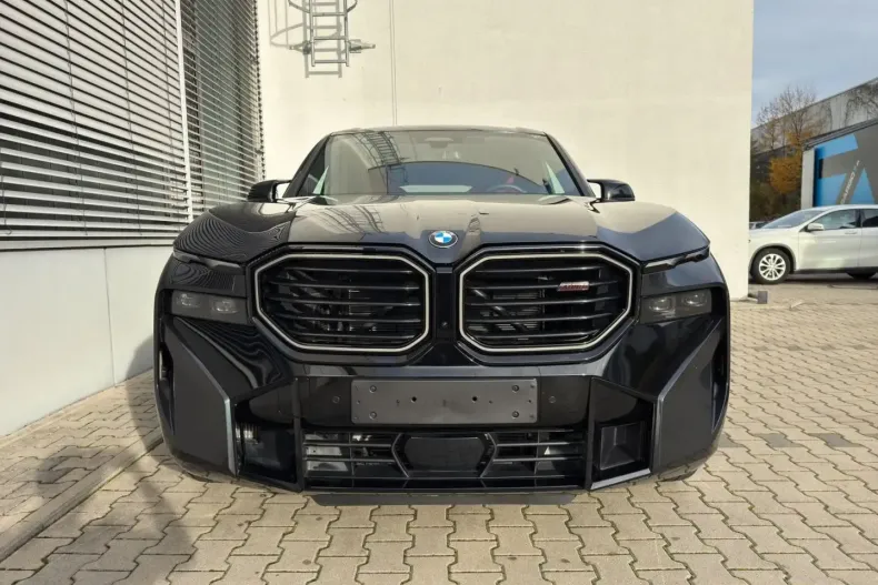 BMW XM (Seria X) din 2024 cu 3.500 km - oferta BMW196593 - foto 1