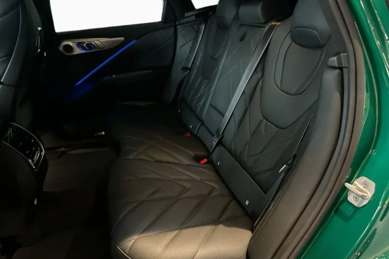BMW XM (Seria X) din 2025 cu 24.661 km - oferta BMW196595 - foto 8