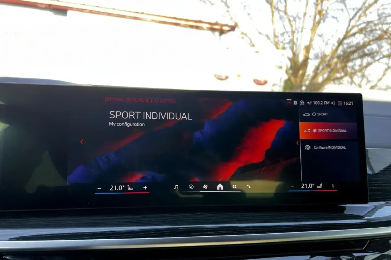 BMW X6 (Seria X) din 2023 cu 88.215 km - oferta BMW196599 - foto 31