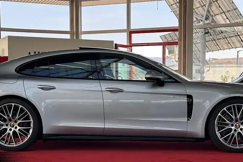 Porsche Panamera din 2021 cu 99.325 km - oferta POR196601 - foto 2