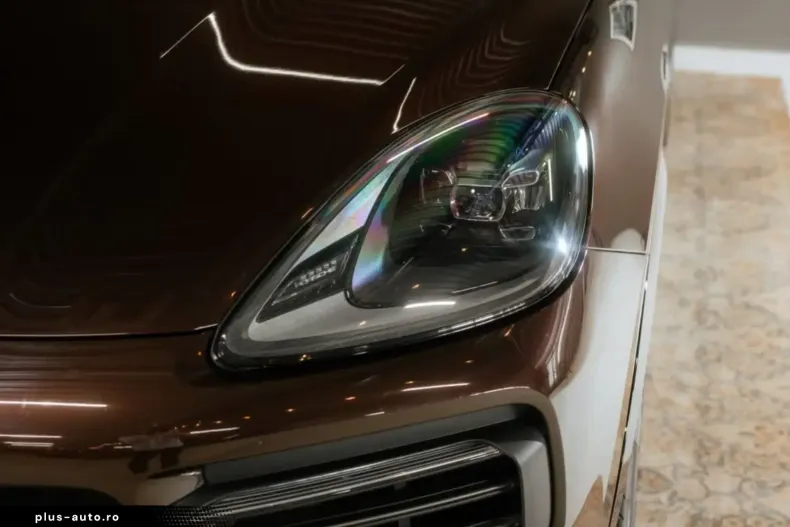 Porsche Cayenne din 2022 cu 74.222 km - oferta POR196605 - foto 2