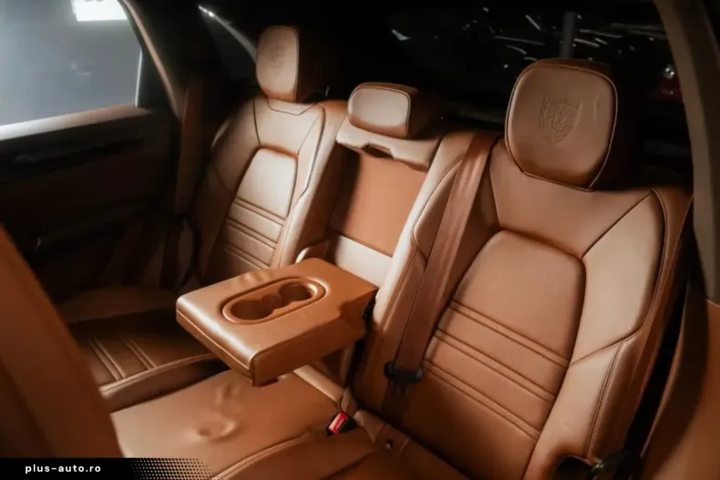 Porsche Cayenne din 2022 cu 74.222 km - oferta POR196605 - foto 19