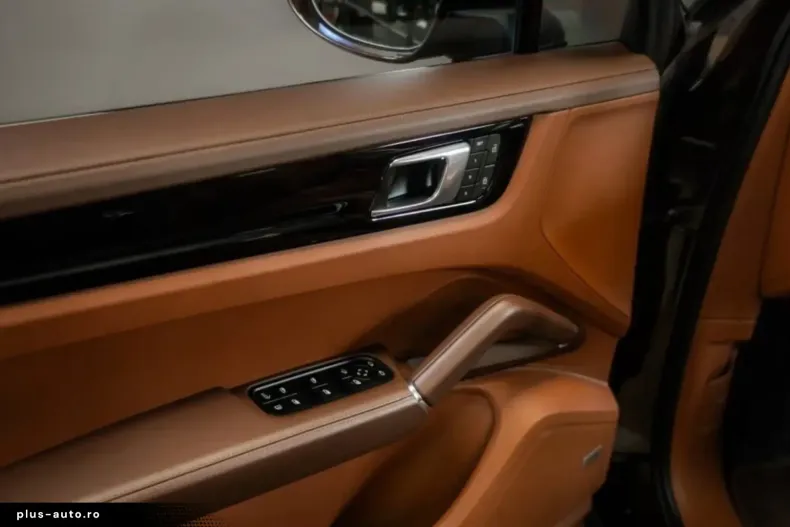 Porsche Cayenne din 2022 cu 74.222 km - oferta POR196605 - foto 25