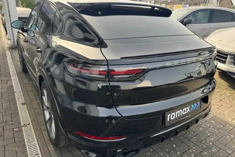 Porsche Cayenne din 2023 cu 49.000 km - oferta POR196606 - foto 10