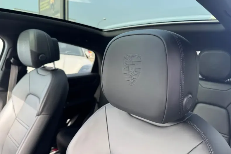 Porsche Cayenne din 2023 cu 49.000 km - oferta POR196606 - foto 23