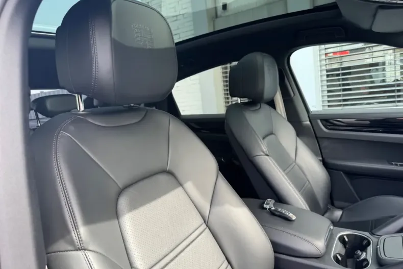 Porsche Cayenne din 2023 cu 49.000 km - oferta POR196606 - foto 32