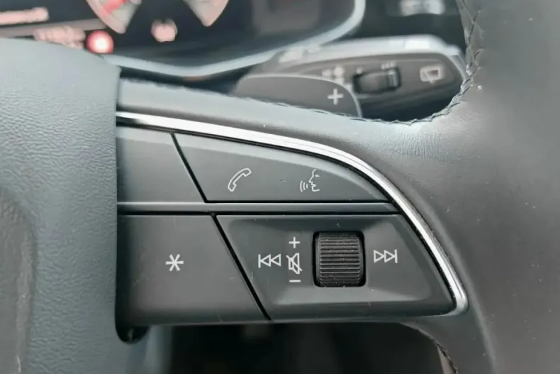 Audi Q8 din 2021 cu 62.000 km - oferta AUD196607 - foto 25