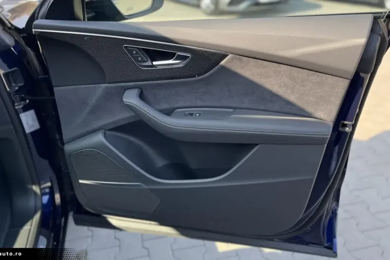 Audi SQ8 din 2023 cu 1.100 km - oferta AUD196609 - foto 18