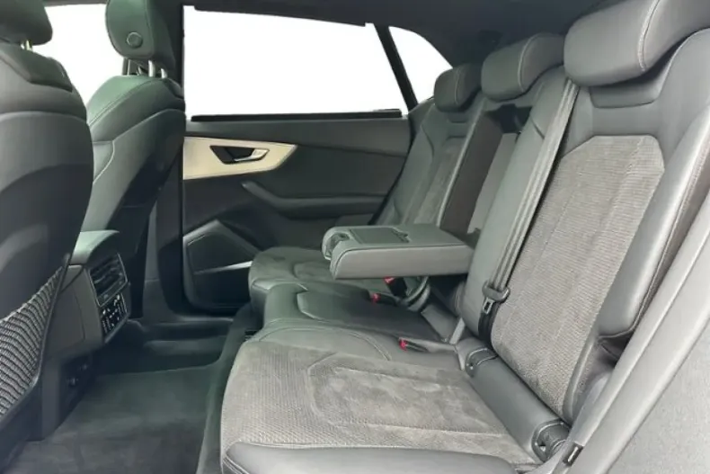 Audi SQ8 din 2022 cu 44.750 km - oferta AUD196611 - foto 13