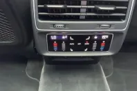 Audi SQ8 din 2022 cu 44.750 km - oferta AUD196611 - foto 17