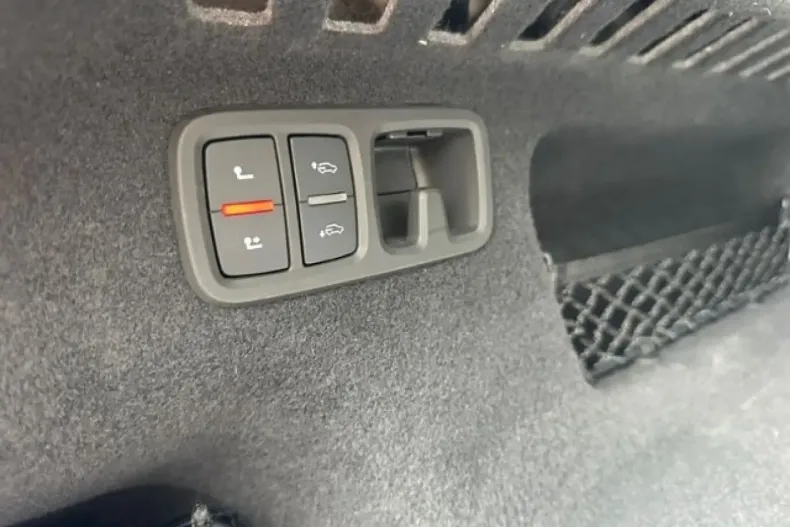 Audi SQ8 din 2022 cu 44.750 km - oferta AUD196611 - foto 20