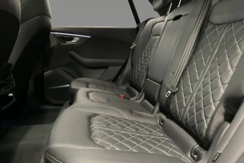 Audi SQ8 din 2022 cu 38.100 km - oferta AUD196613 - foto 6