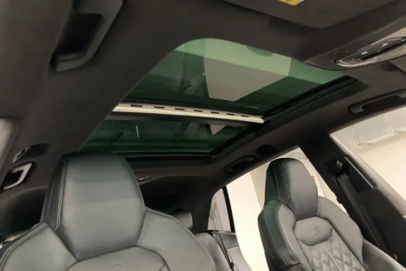 Audi SQ8 din 2022 cu 38.100 km - oferta AUD196613 - foto 12
