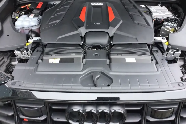 Audi SQ8 din 2023 cu 120.900 km - oferta AUD196614 - foto 12