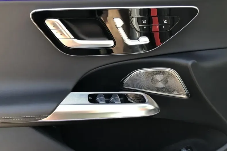 Mercedes-Benz E 53 AMG (Clasa E) din 2025 cu 20.100 km - oferta MER196616 - foto 7