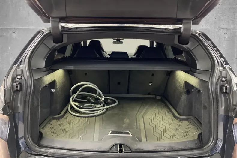 BMW XM (Seria X) din 2025 cu 28.500 km - oferta BMW196633 - foto 10