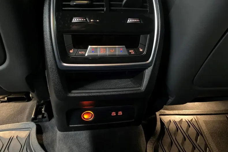 BMW XM (Seria X) din 2025 cu 28.500 km - oferta BMW196633 - foto 11