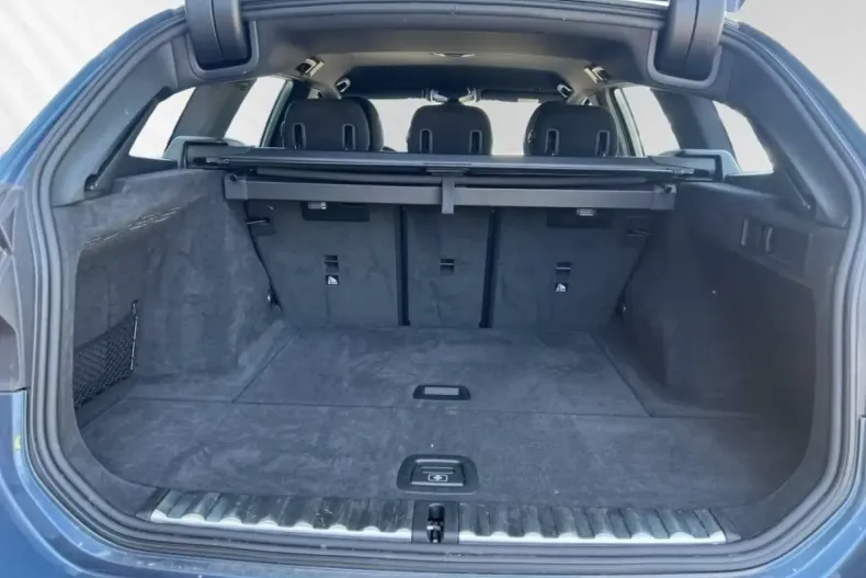 BMW 330 (Seria 3) din 2024 cu 13.100 km - oferta BMW196642 - foto 9